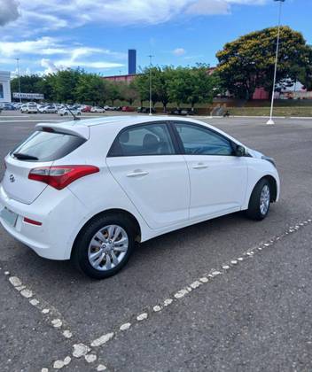 HYUNDAI HB20 1.0 COMFORT STYLE 12V FLEX 4P MANUAL
